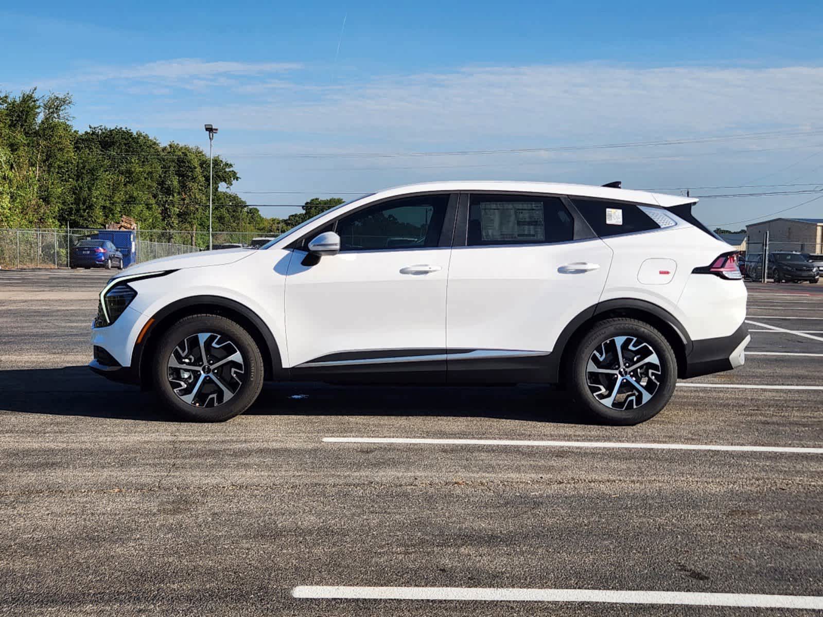 2025 Kia Sportage EX 3