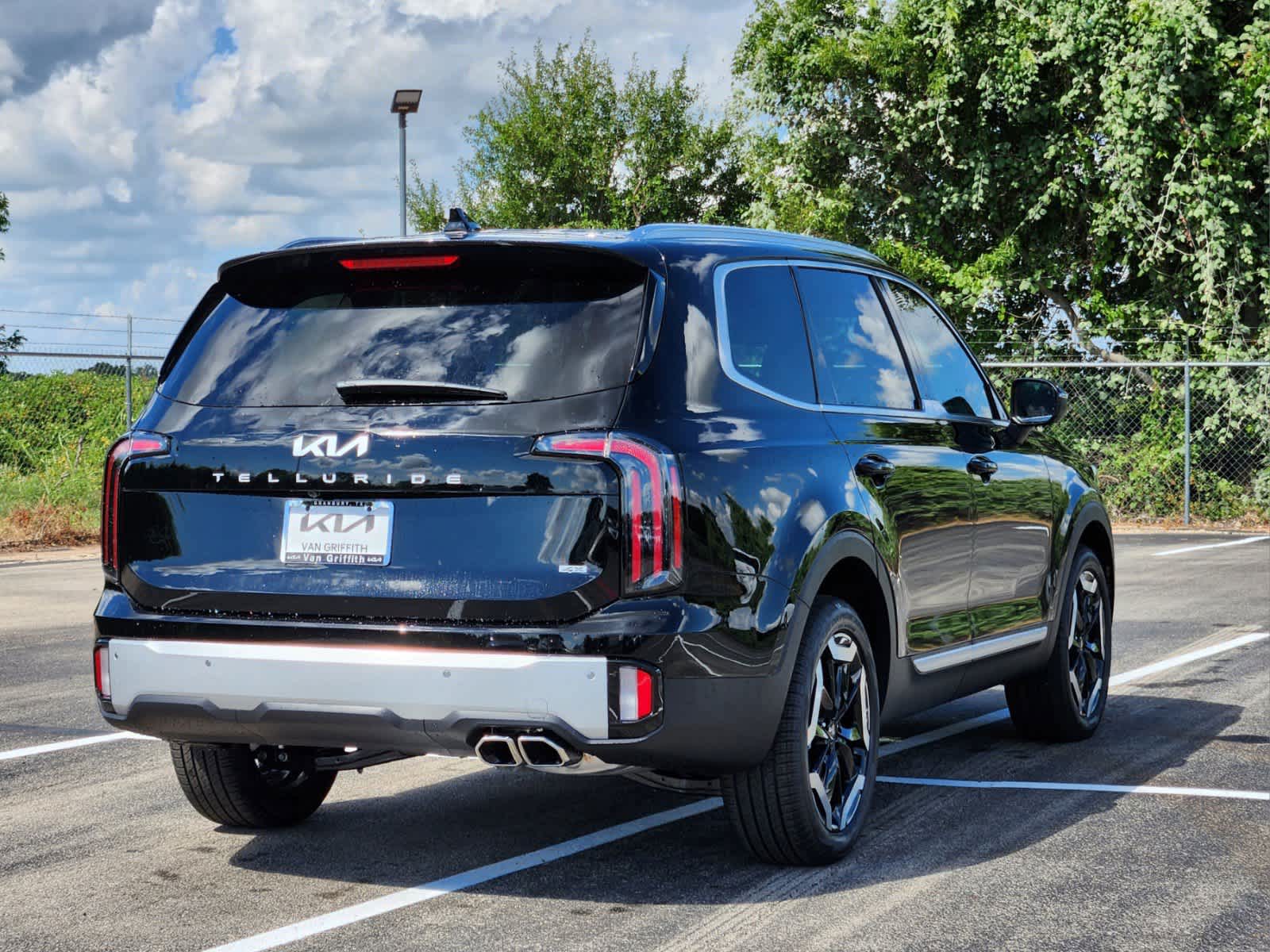 2024 Kia Telluride EX 5