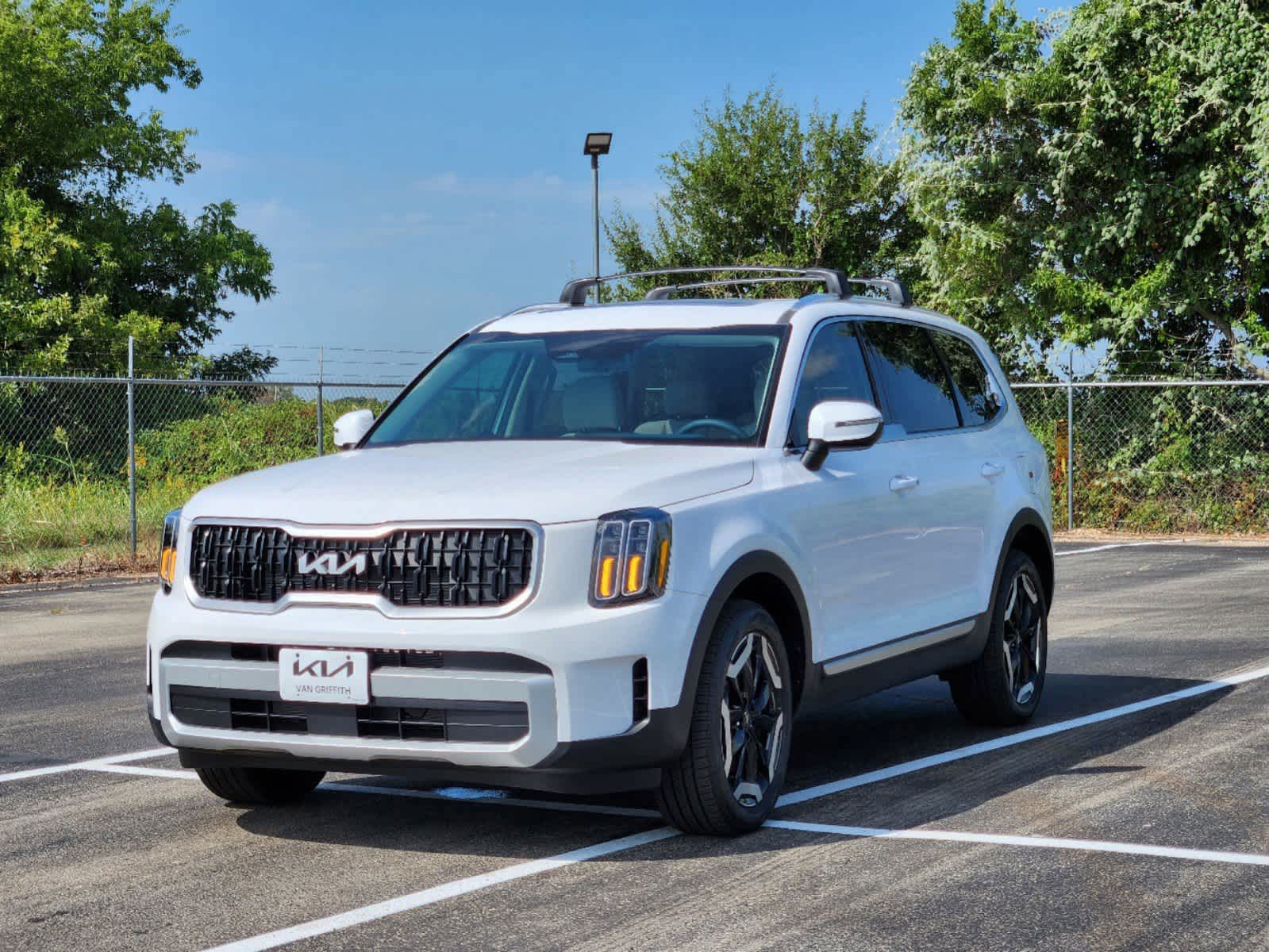 2024 Kia Telluride EX 2