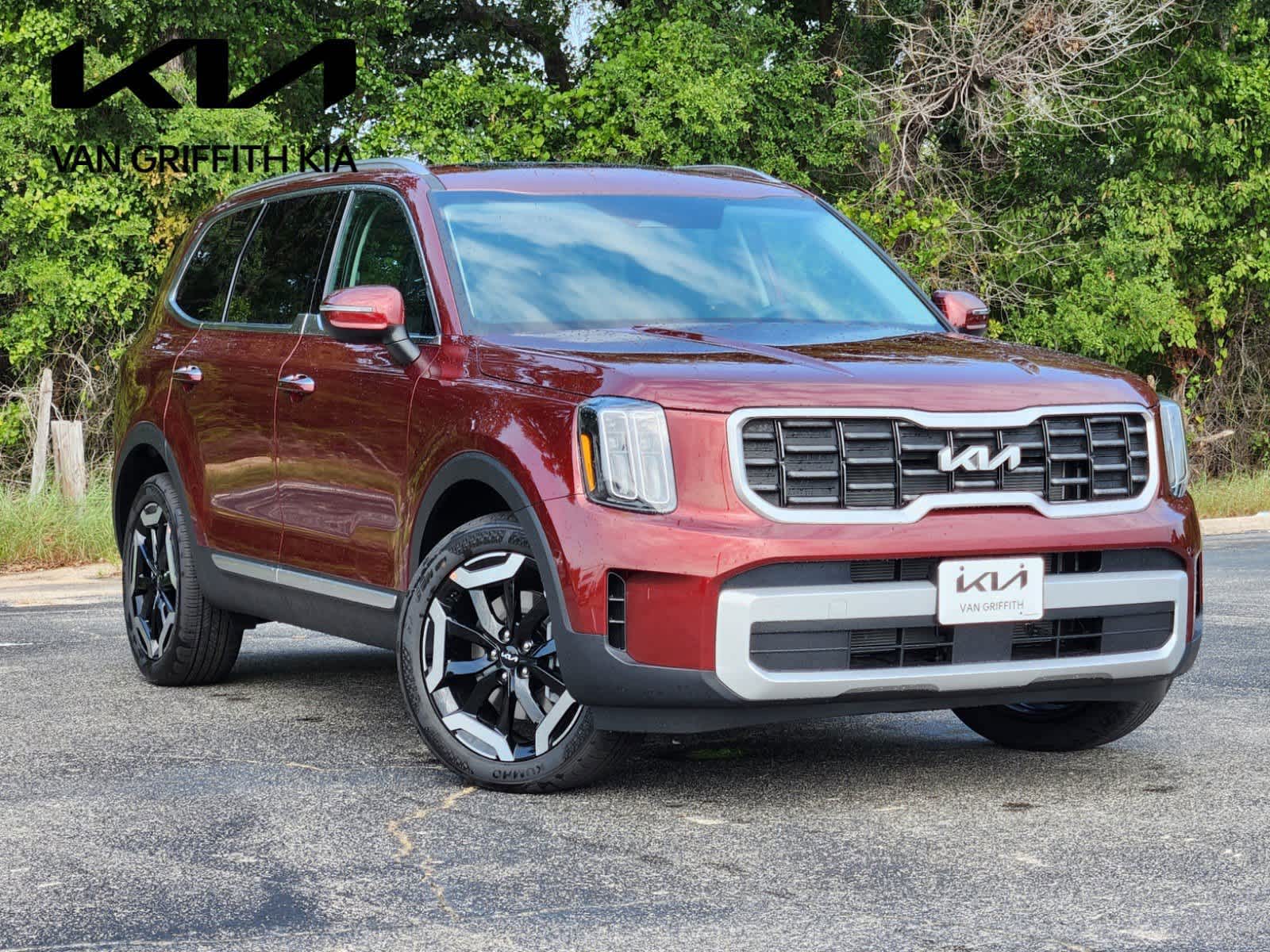 2024 Kia Telluride S 1