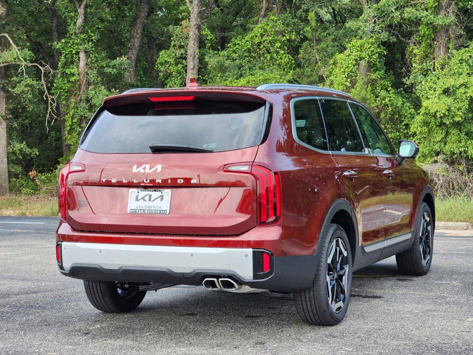 2024 Kia Telluride S 4