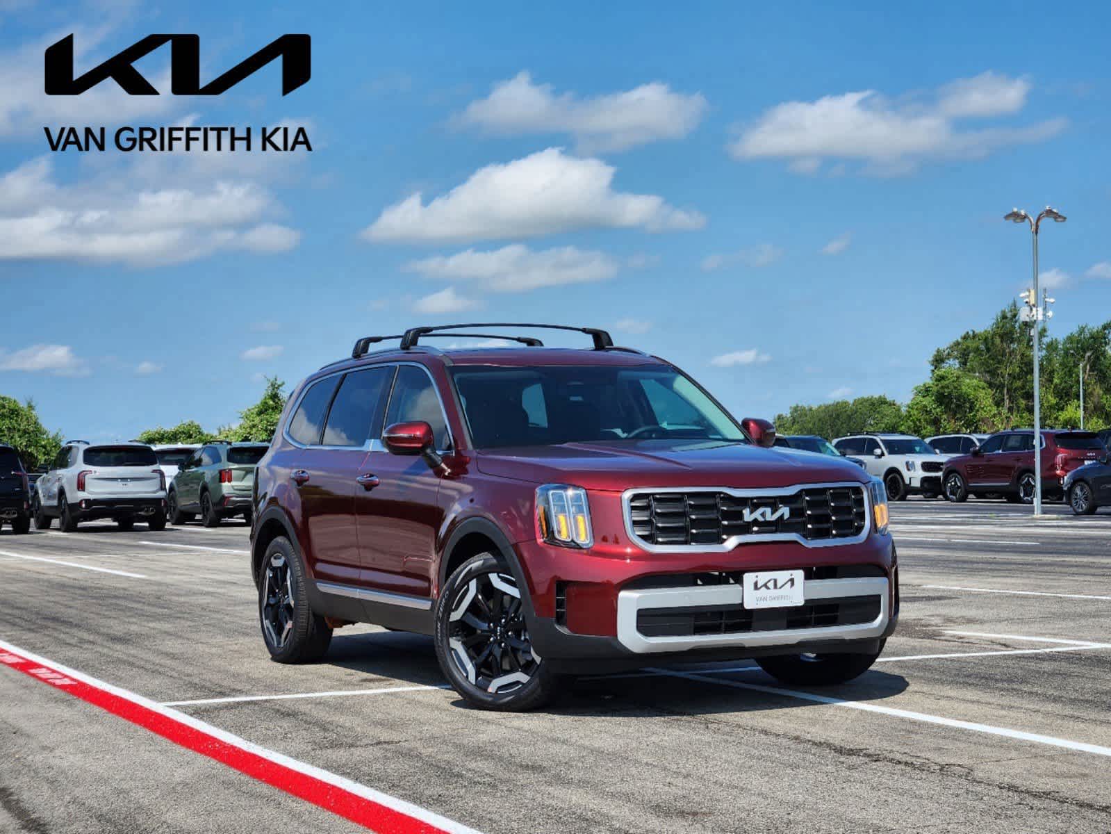 2024 Kia Telluride S 1