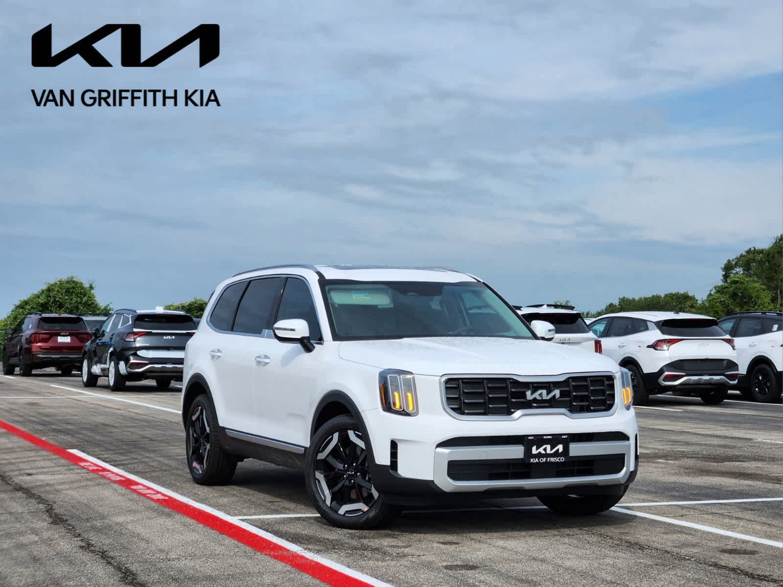 2024 Kia Telluride S 1