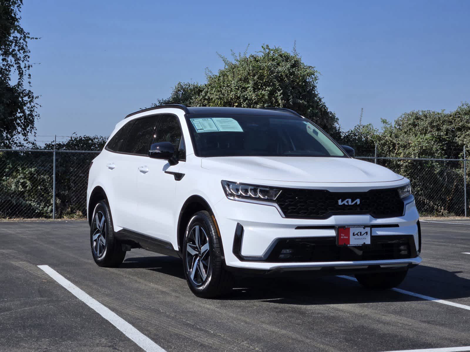 2023 Kia Sorento EX 2