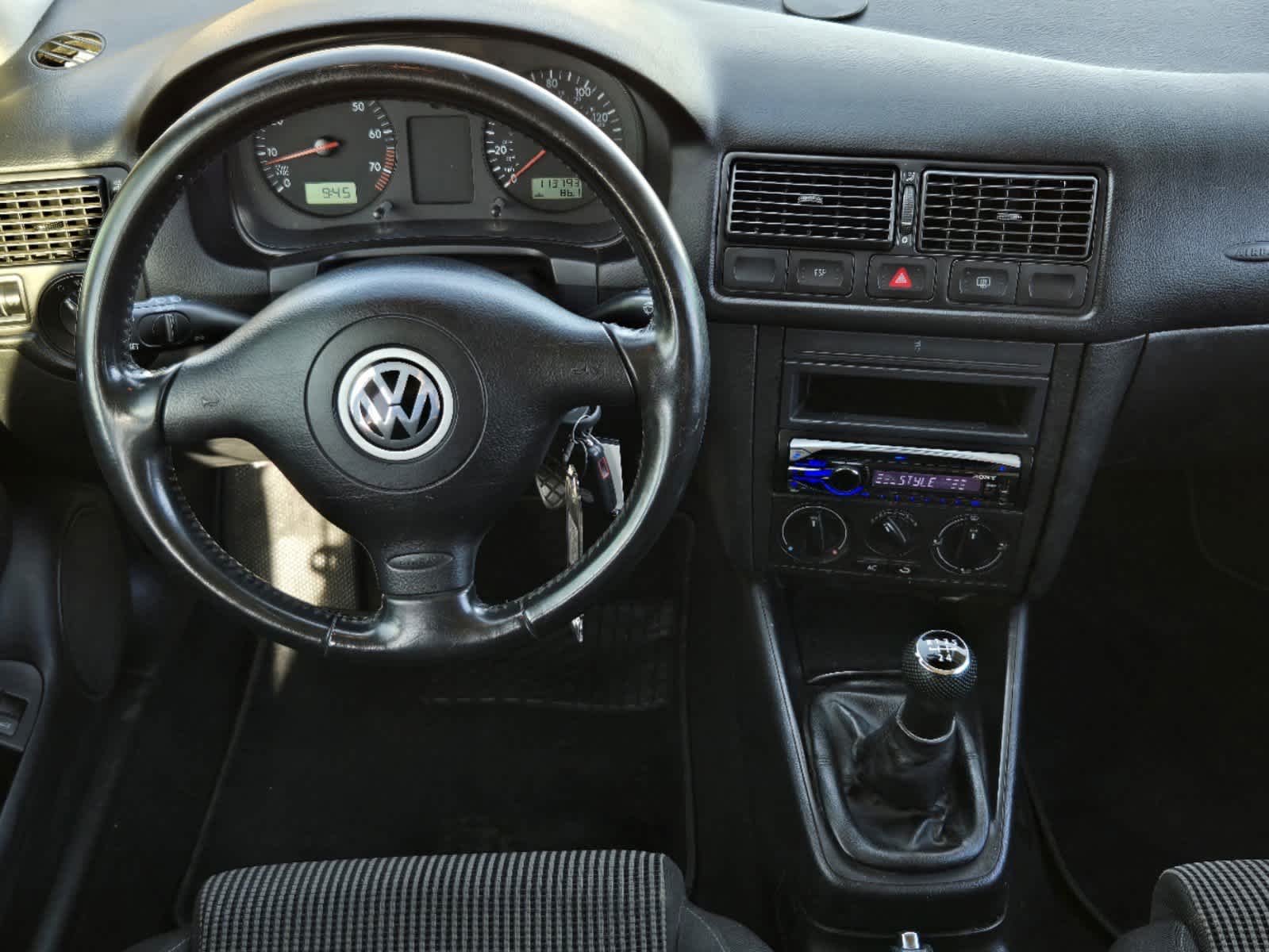 2003 Volkswagen GTI  23