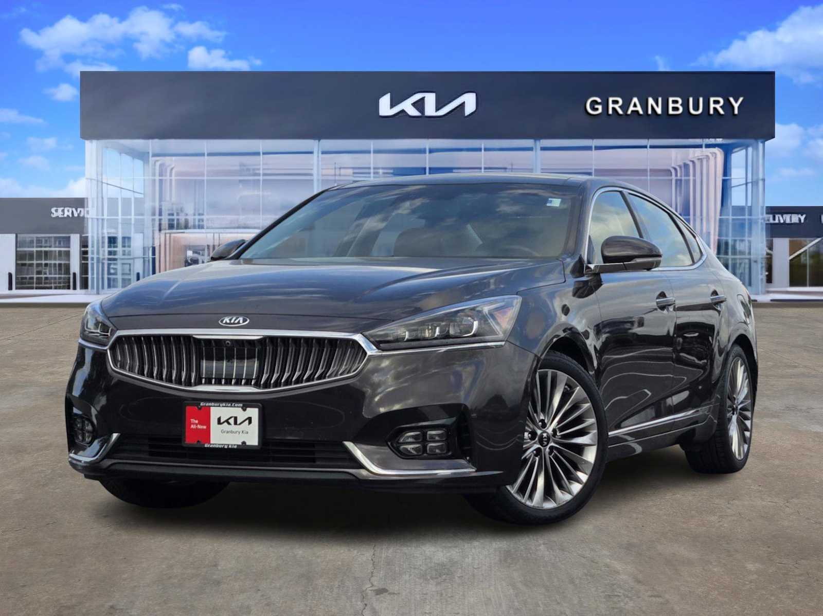 2017 Kia Cadenza Limited 1