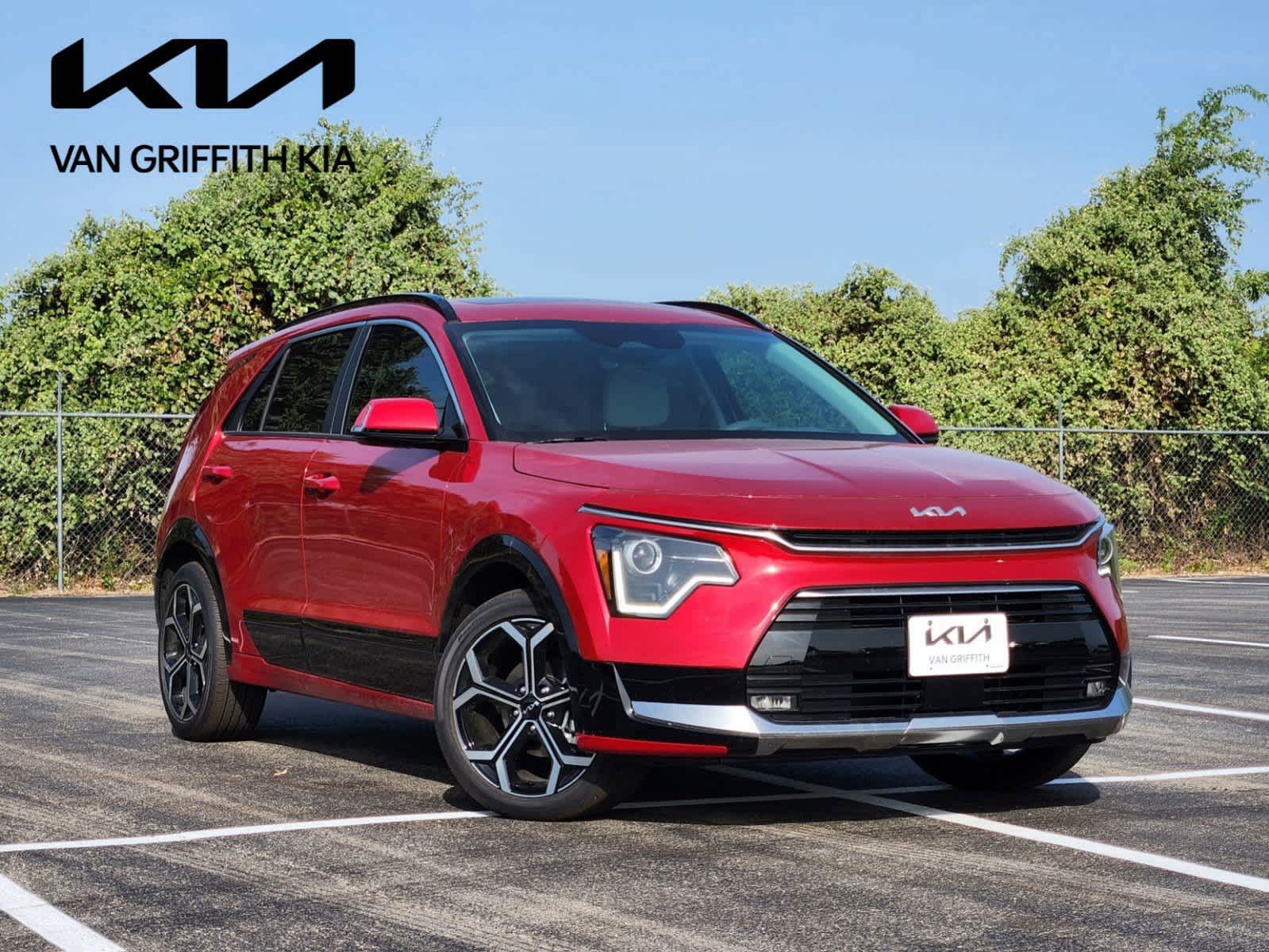 2024 Kia Niro EX Touring 1