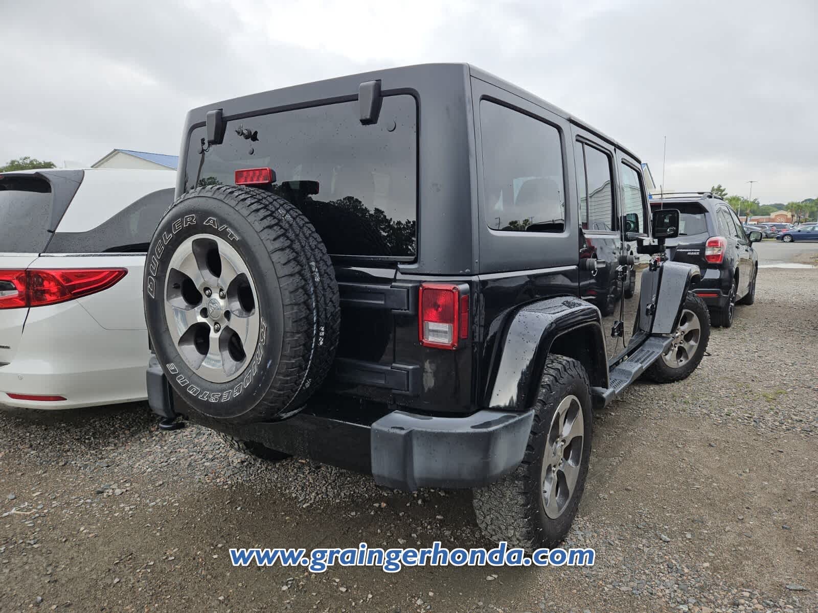 Used 2017 Jeep Wrangler Unlimited SUV