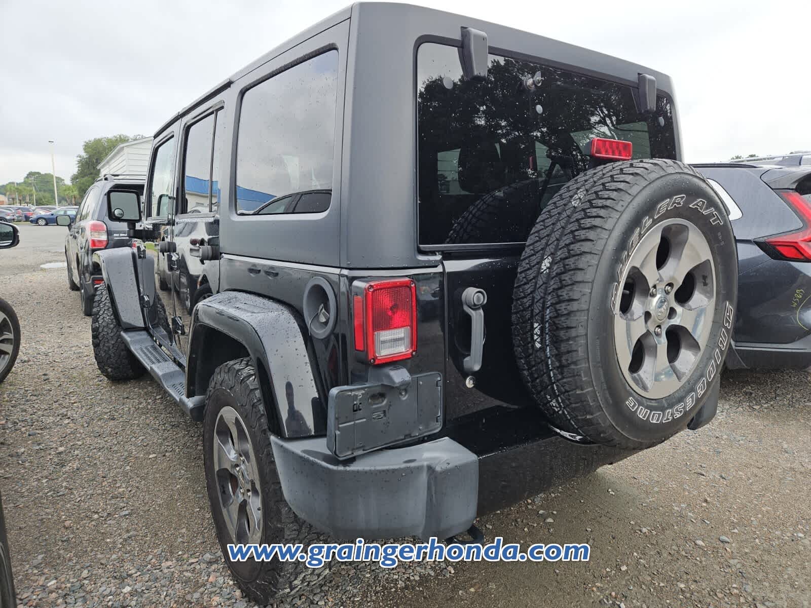 Used 2017 Jeep Wrangler Unlimited SUV
