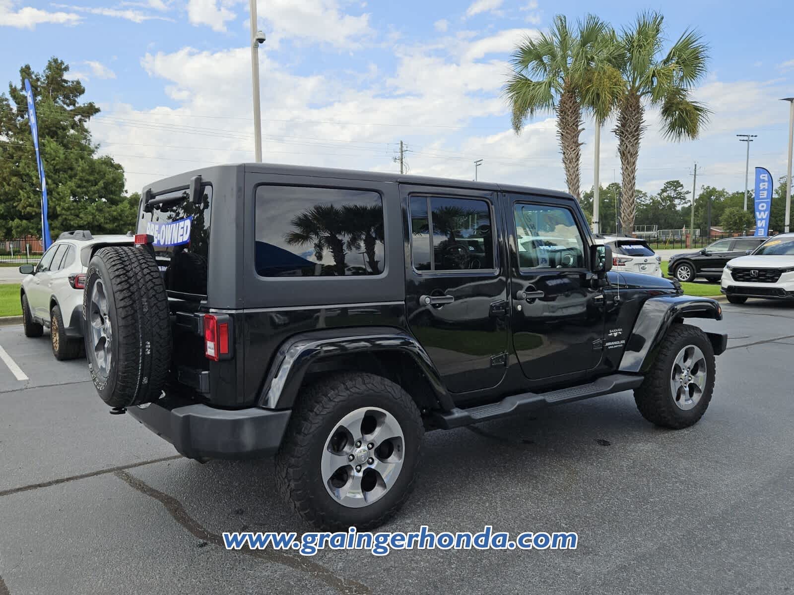 Used 2017 Jeep Wrangler Unlimited SUV