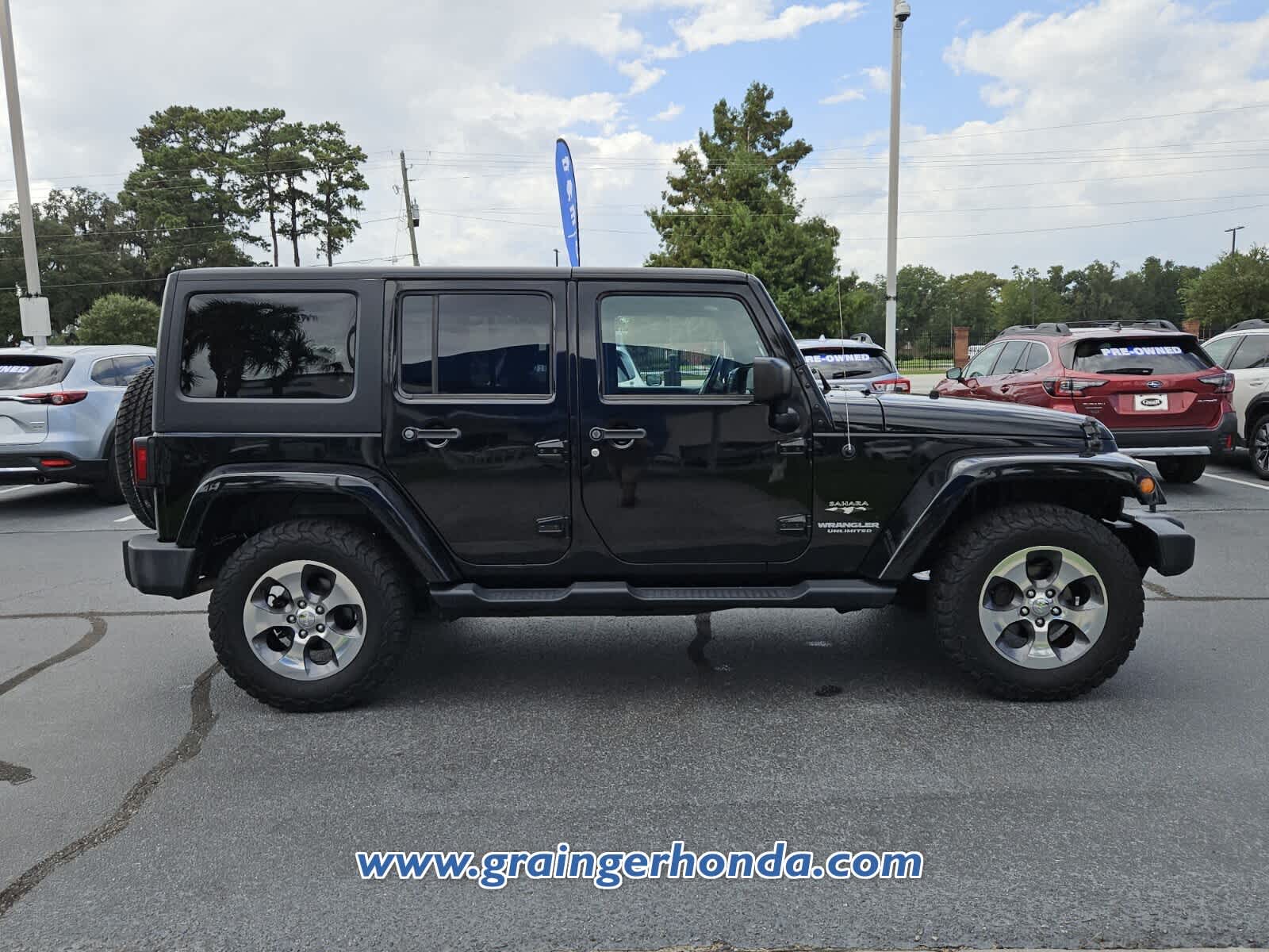 Used 2017 Jeep Wrangler Unlimited SUV