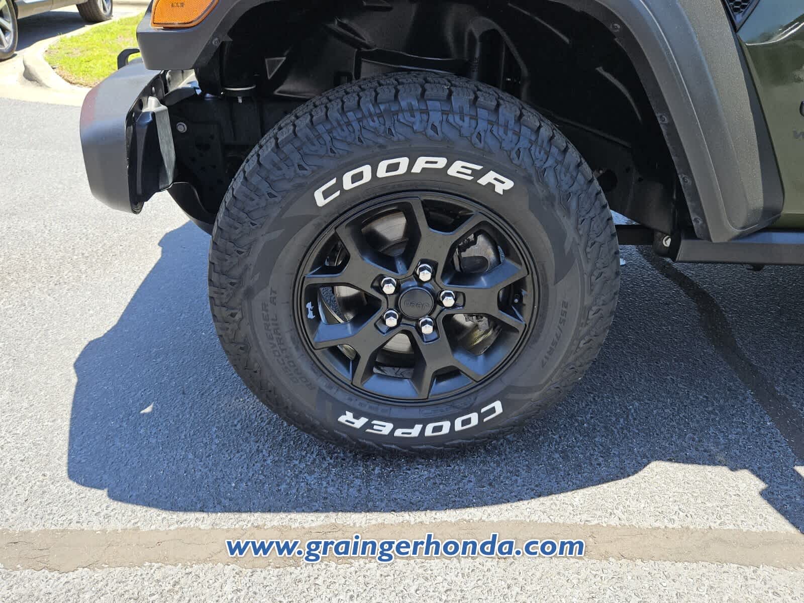 Used 2021 Jeep Wrangler SUV