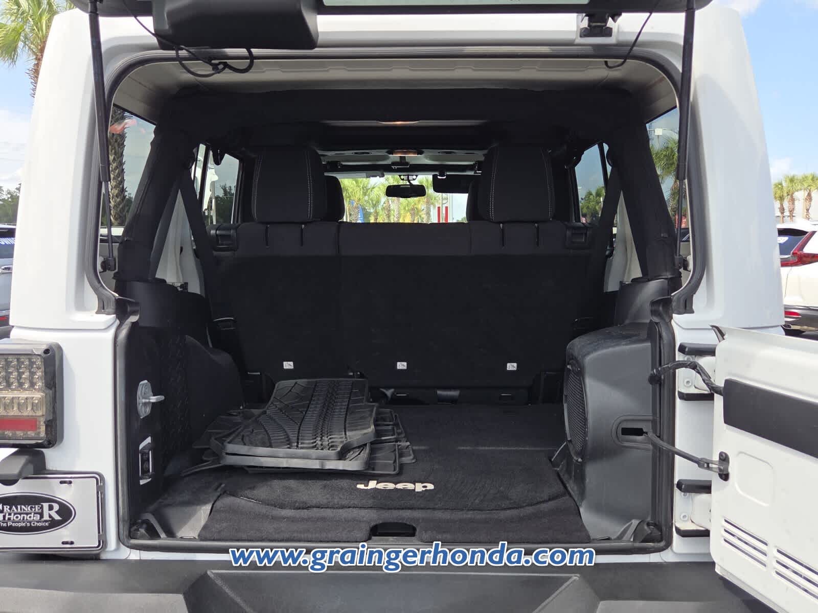 Used 2013 Jeep Wrangler Unlimited SUV