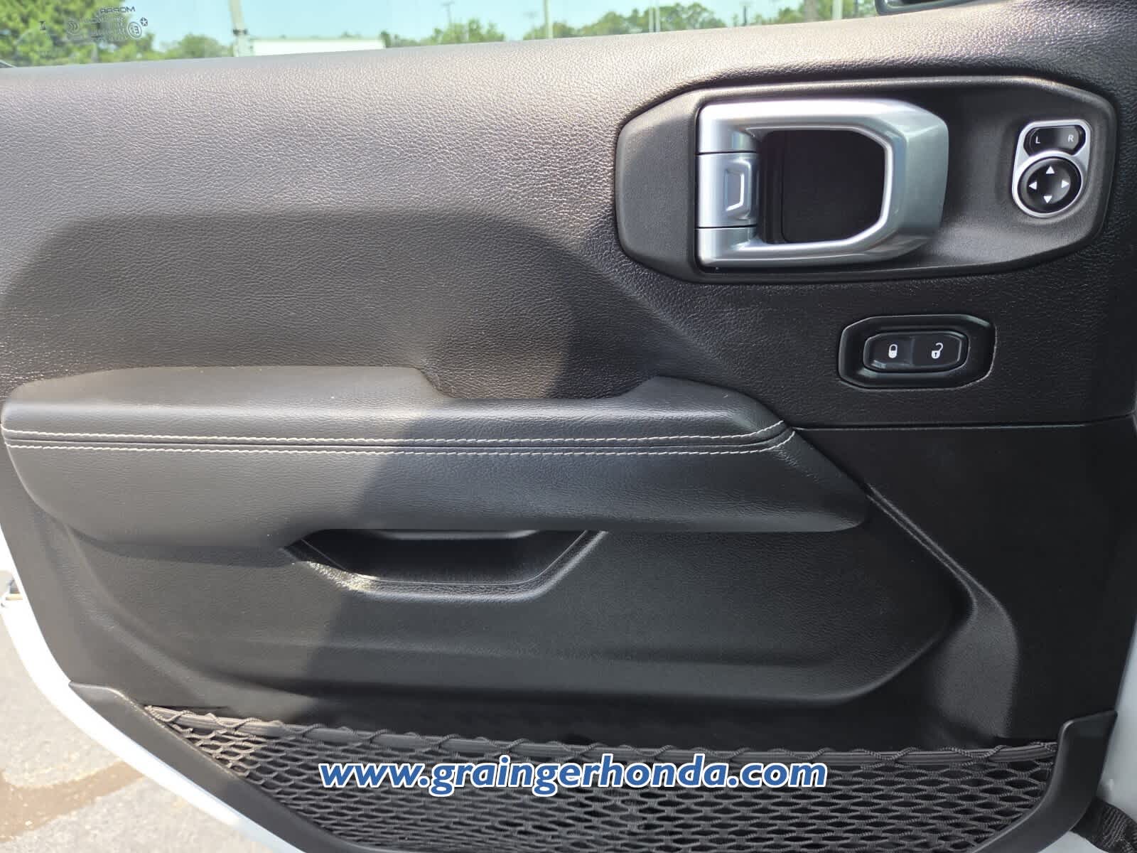 Used 2023 Jeep Wrangler SUV