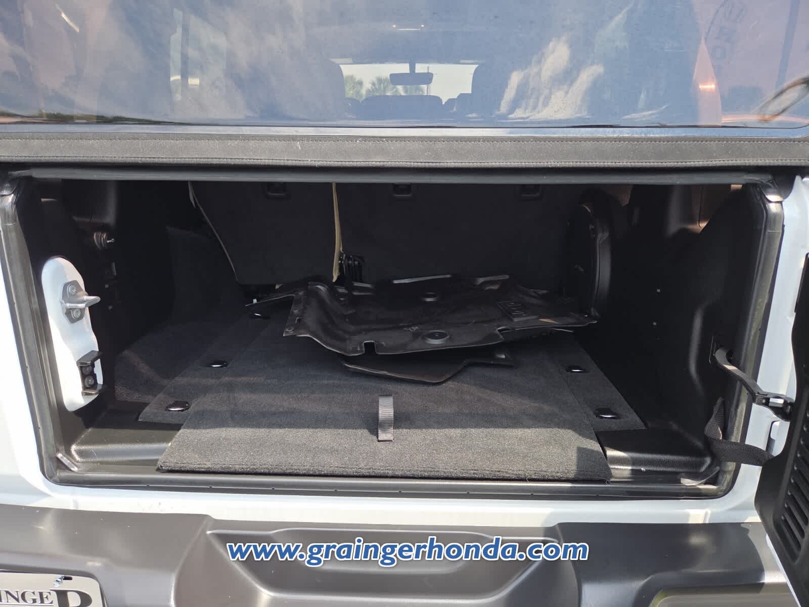 Used 2023 Jeep Wrangler SUV