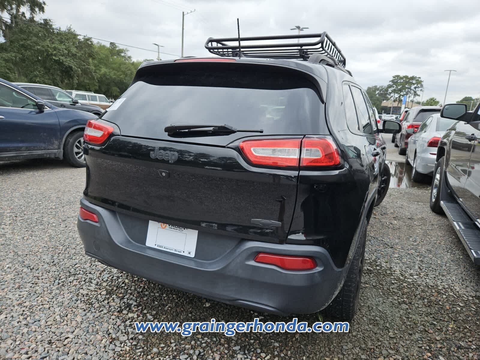 Used 2018 Jeep Cherokee SUV