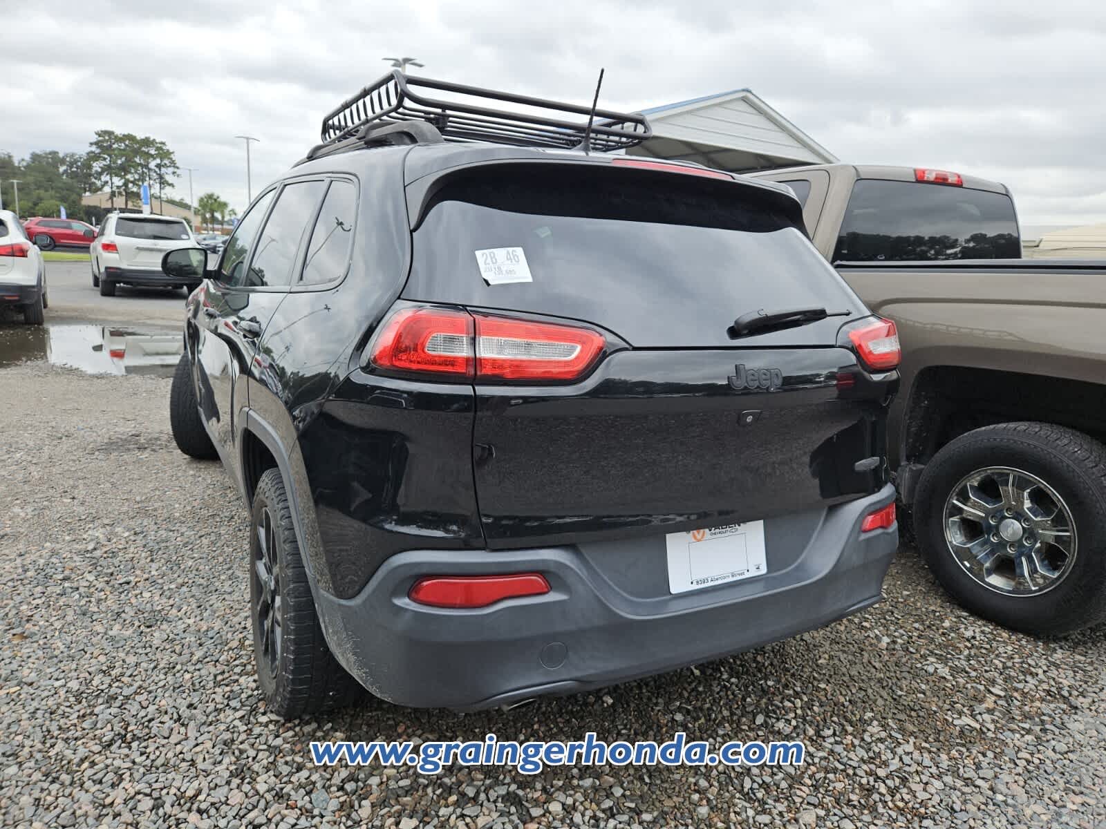 Used 2018 Jeep Cherokee SUV