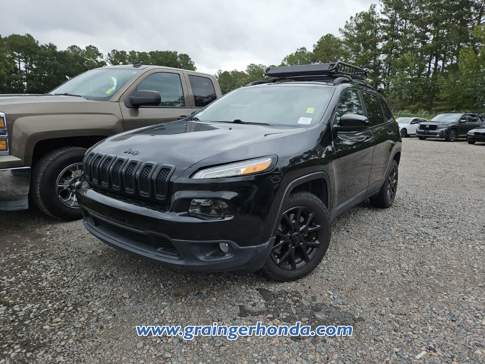 Used 2018 Jeep Cherokee Latitude Plus with VIN 1C4PJLLB0JD533809 for sale in Savannah, GA