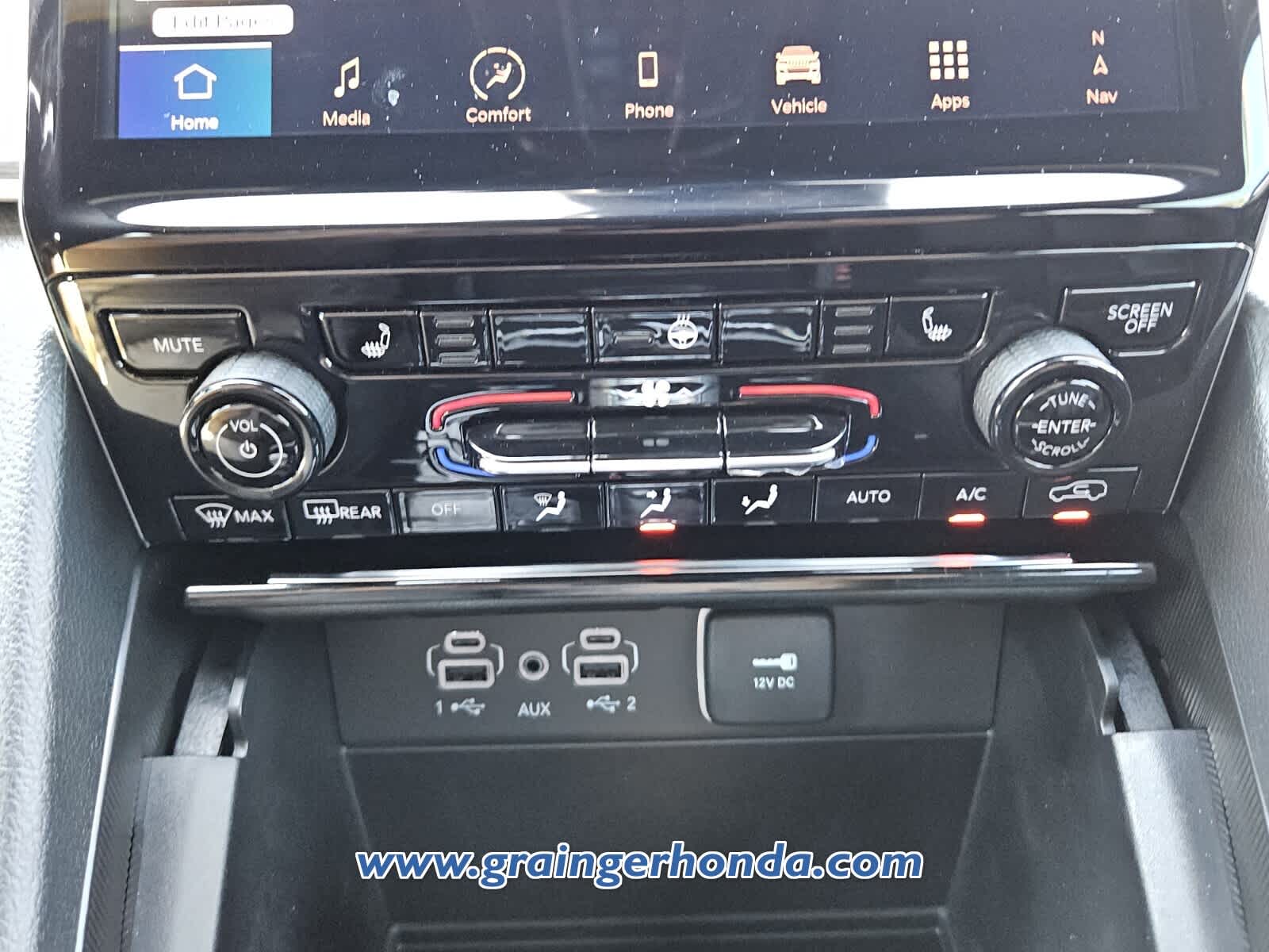 Used 2024 Jeep Grand Cherokee SUV