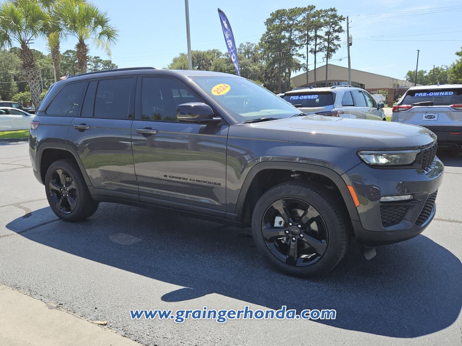 Used 2024 Jeep Grand Cherokee SUV