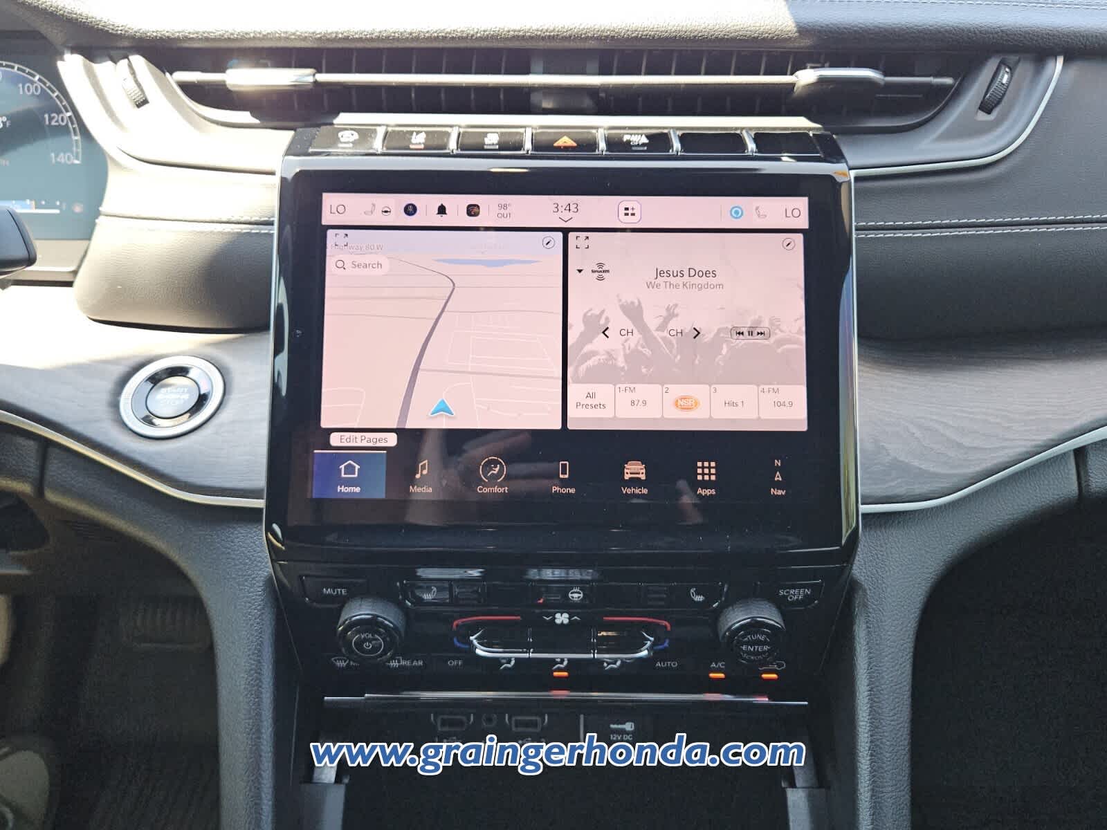 Used 2024 Jeep Grand Cherokee SUV