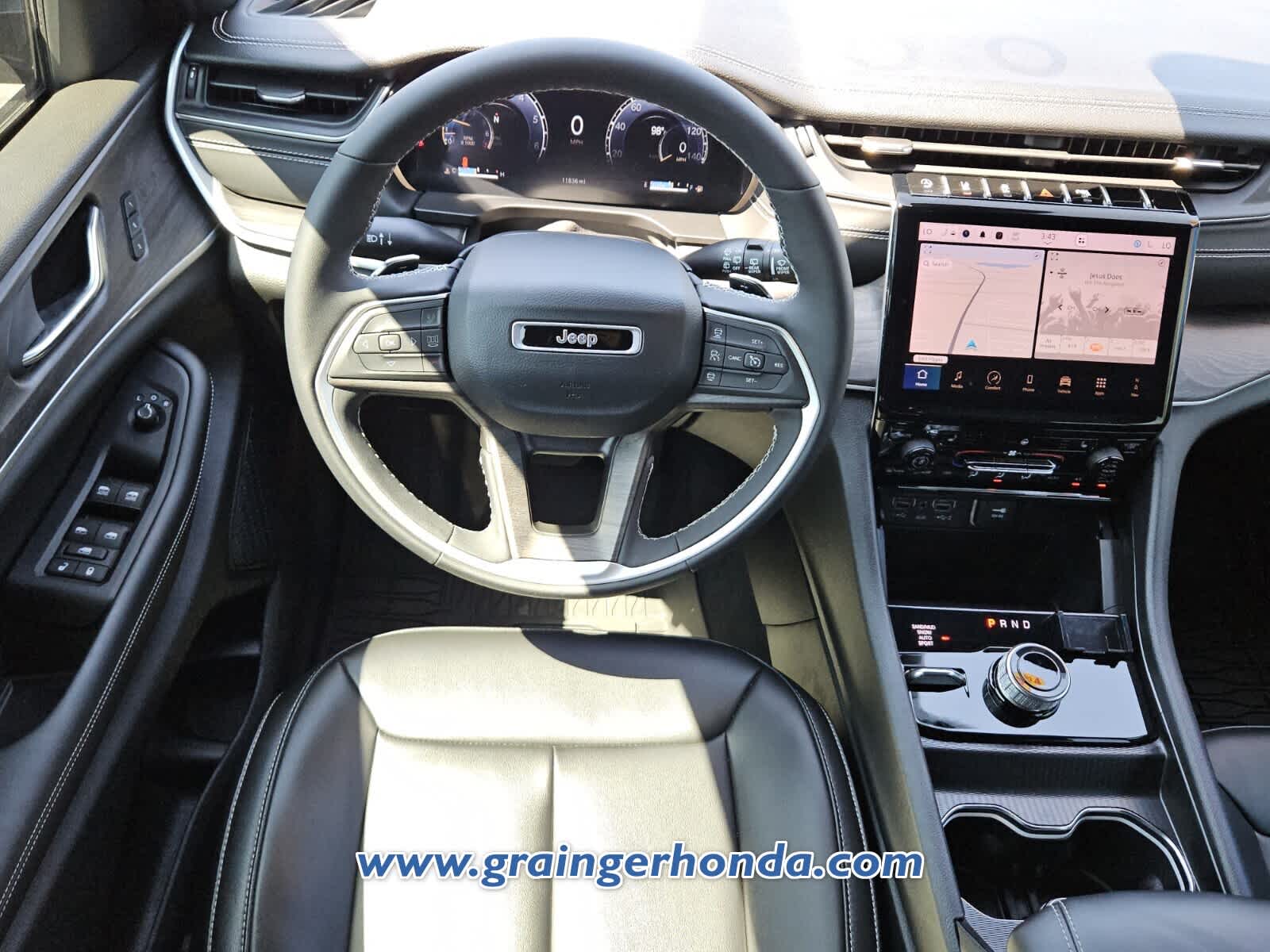 Used 2024 Jeep Grand Cherokee SUV