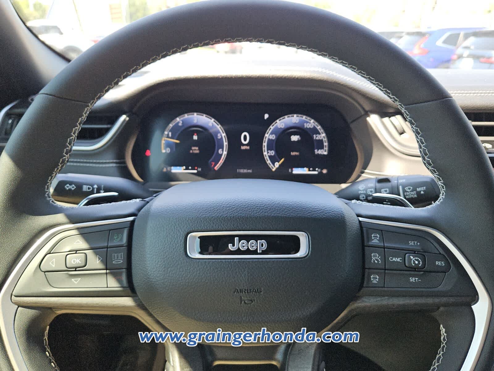 Used 2024 Jeep Grand Cherokee SUV