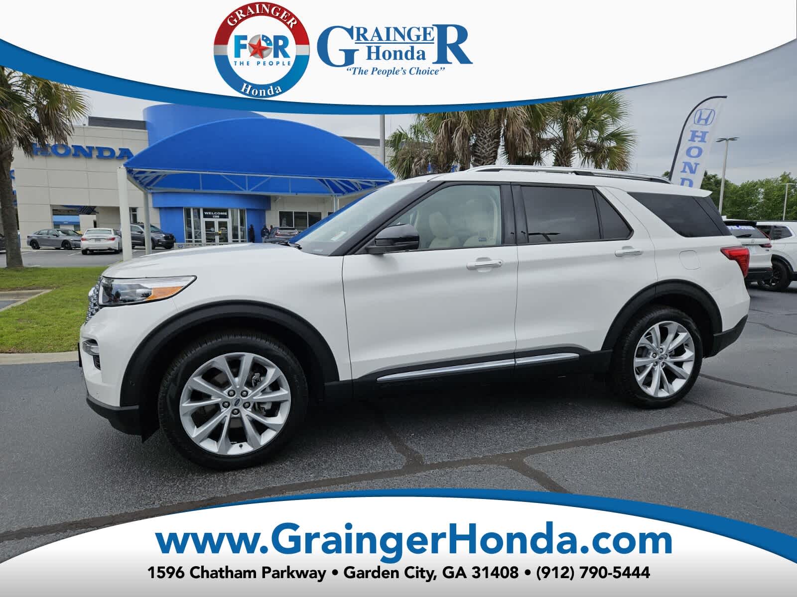 2022 Ford Explorer Platinum 4WD's photo