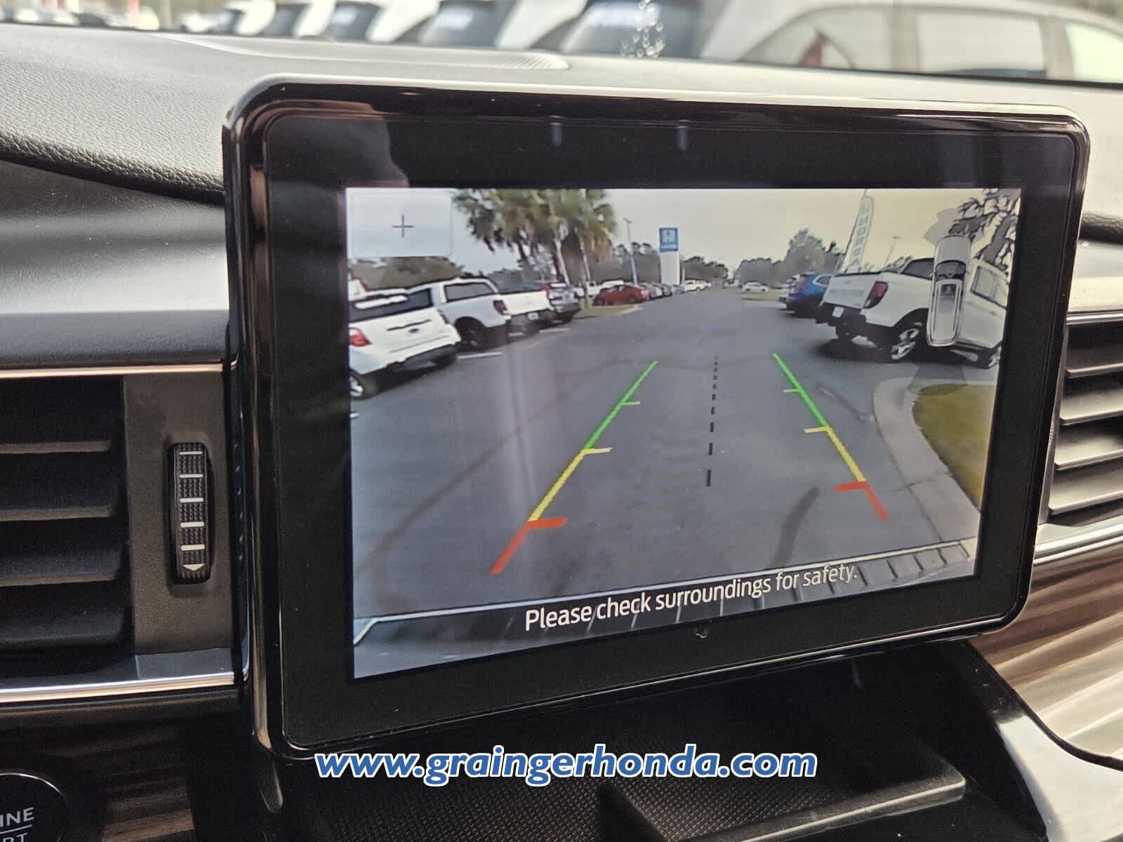 2023 Ford Explorer Limited - Photo 22