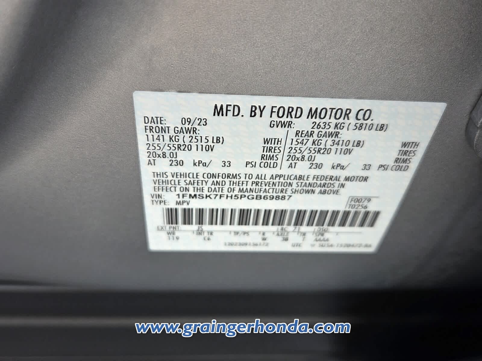 2023 Ford Explorer Limited - Photo 17