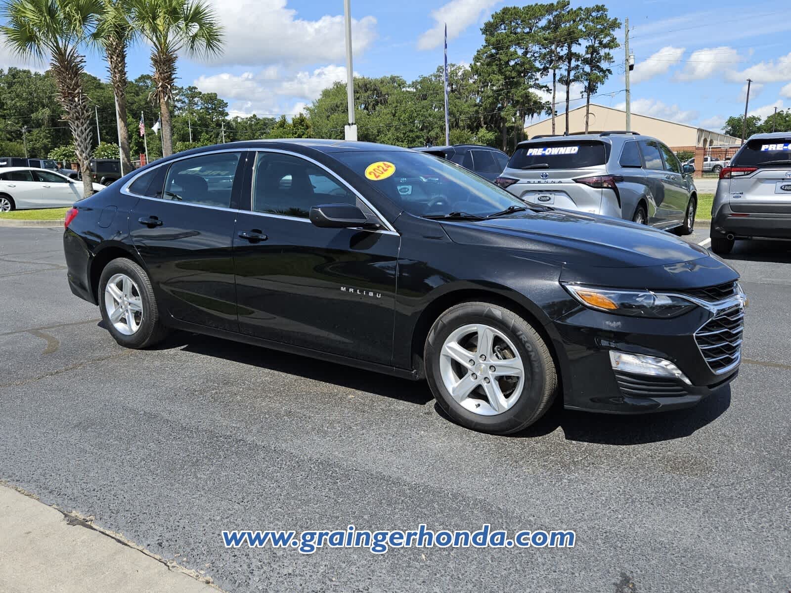 Used 2024 Chevrolet Malibu Sedan
