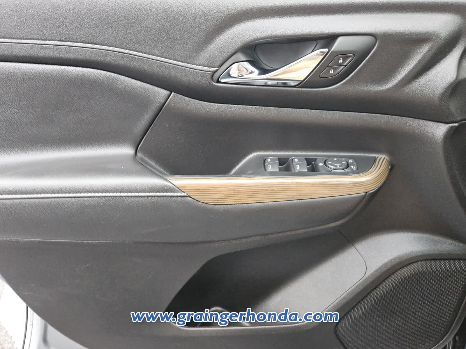 Used 2023 GMC Acadia SUV