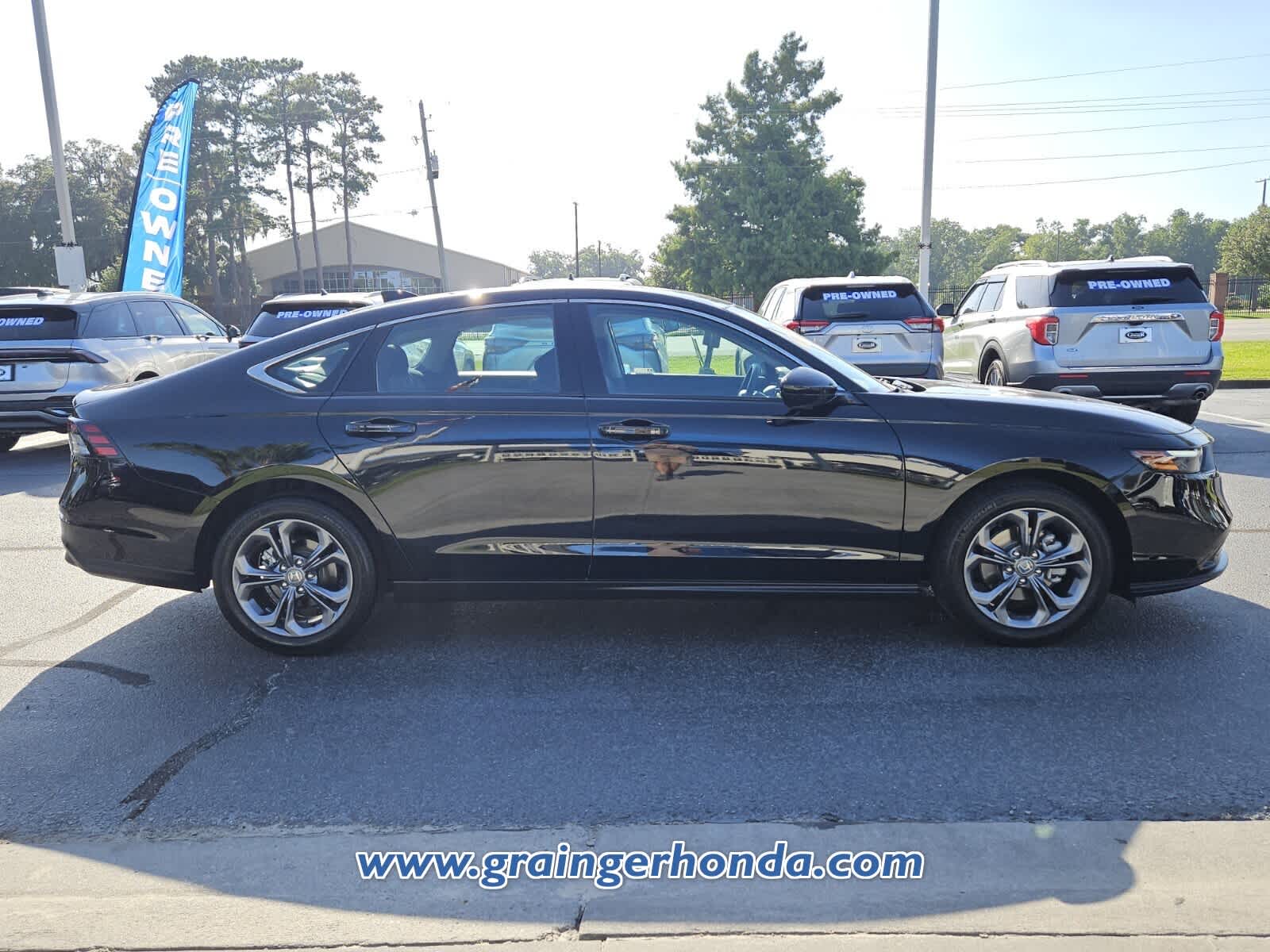 2024 Honda Accord EX - Photo 6