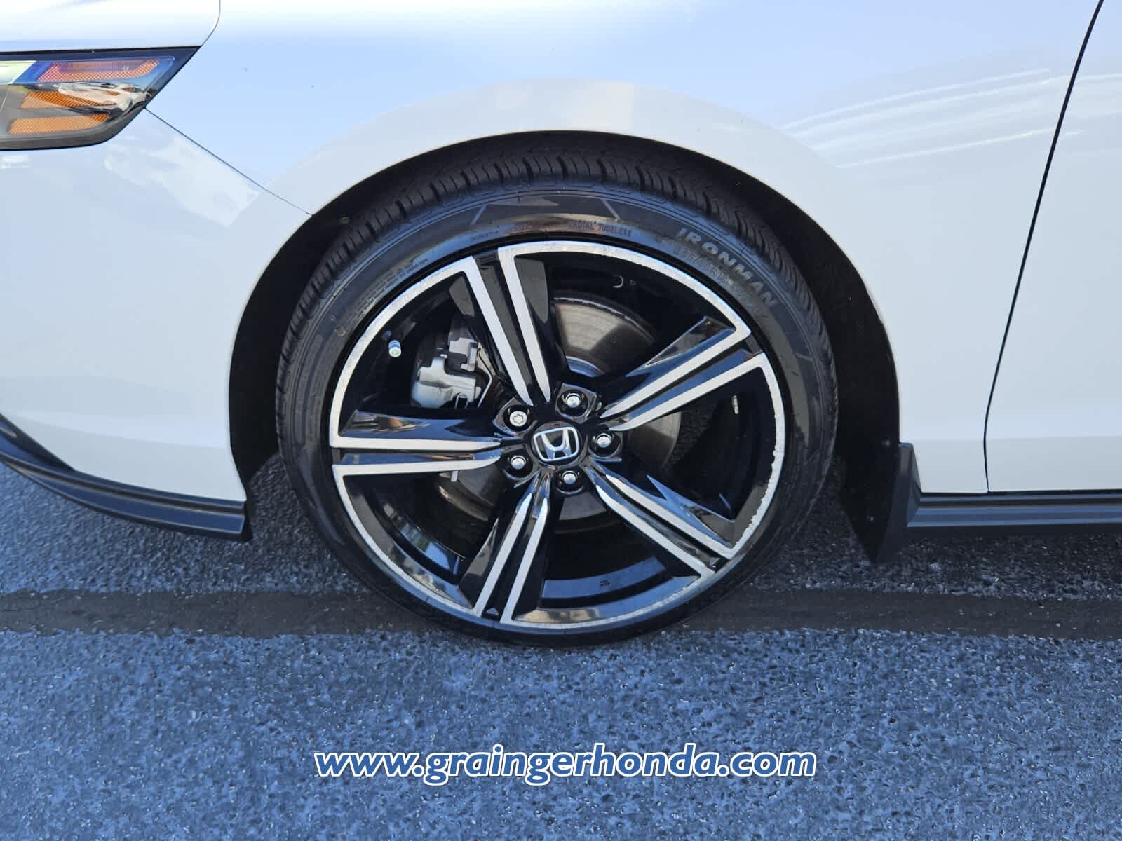 2023 Honda Accord Hybrid Sport - Photo 9