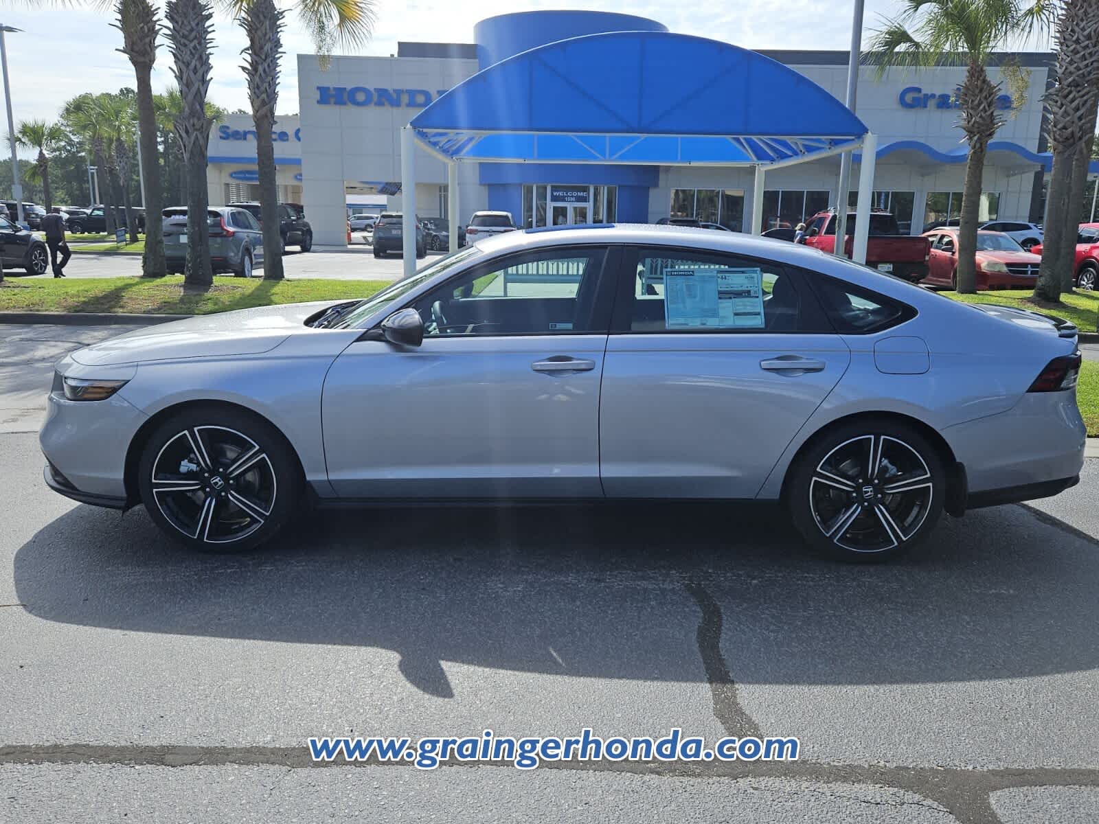 New 2026 Honda Accord Hybrid Sedan