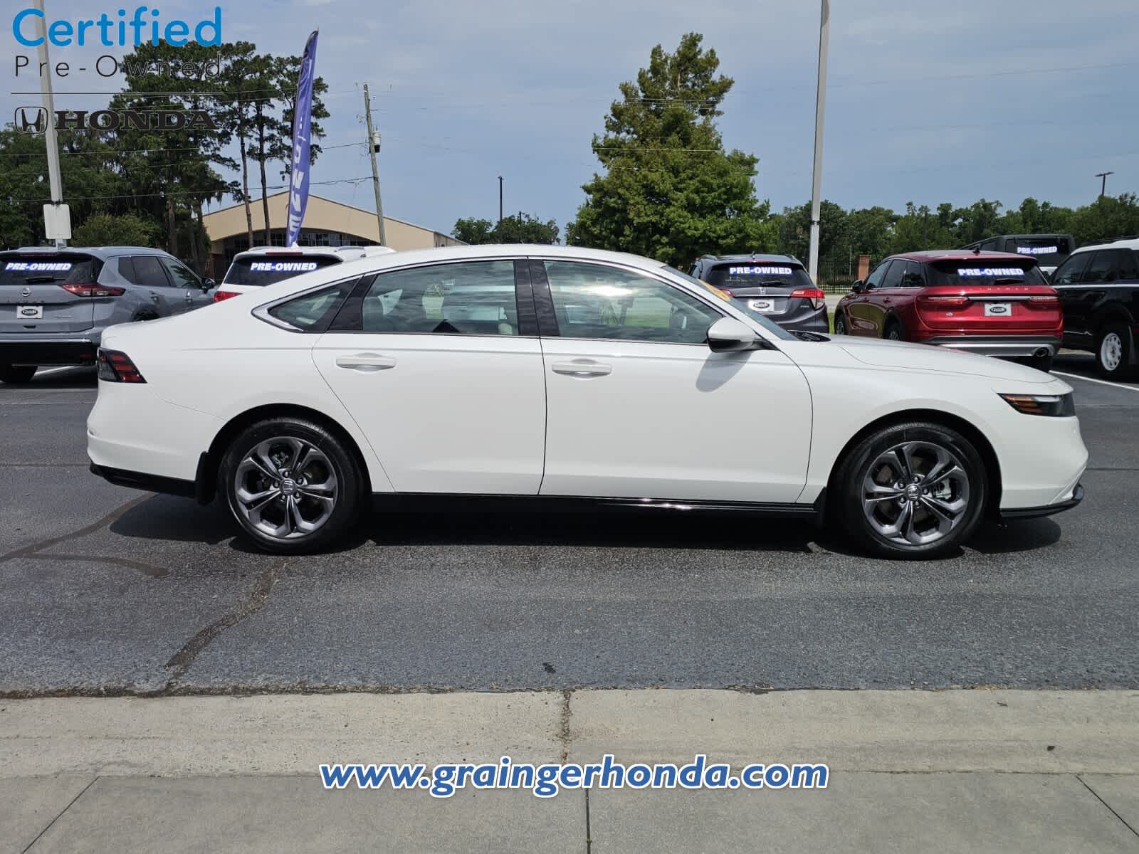 2025 Honda Accord Hybrid EX-L - Photo 6