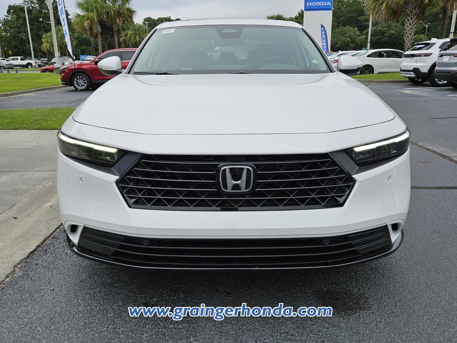 2025 Honda Accord Hybrid EX-L - Photo 8