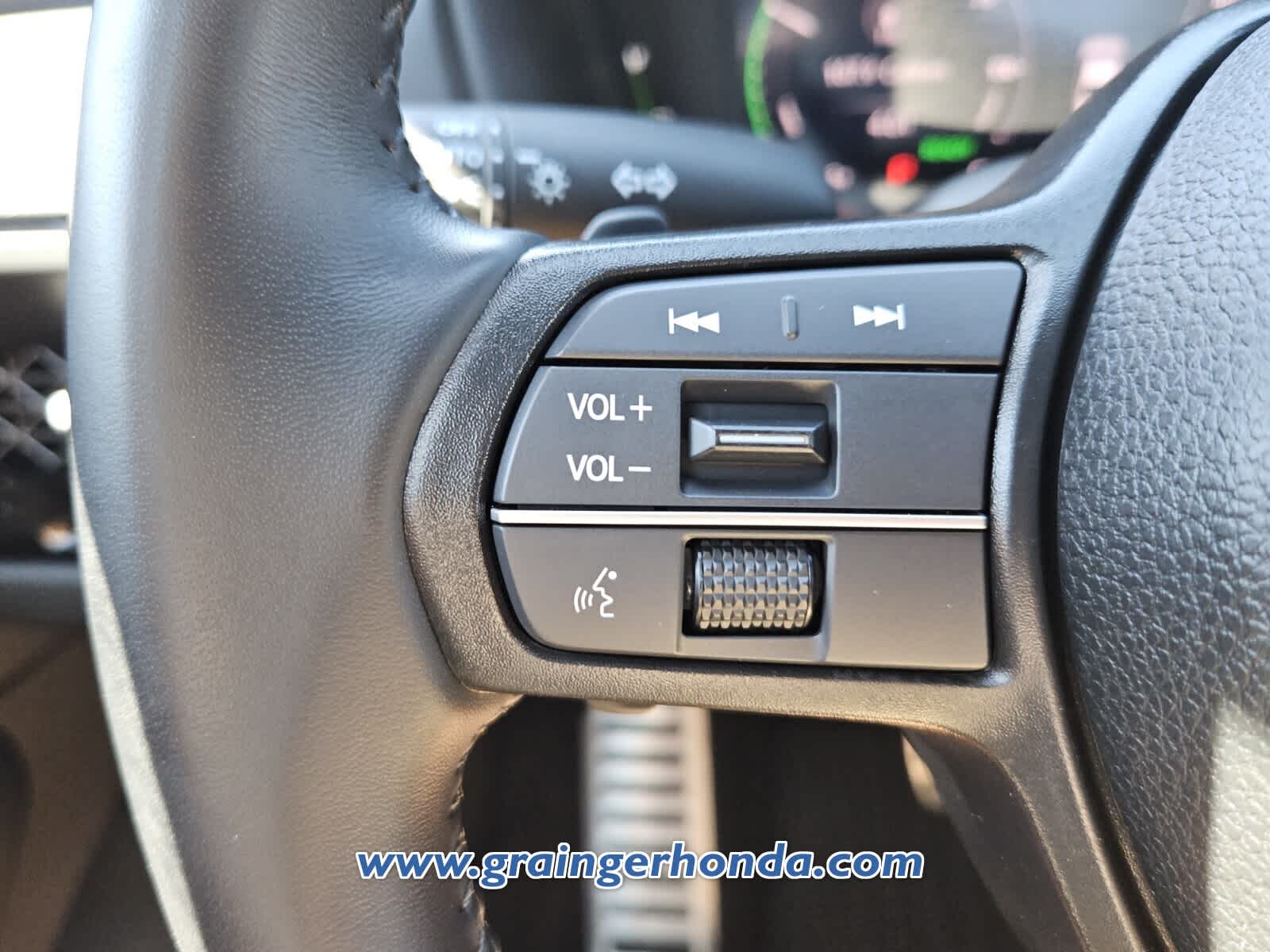 2025 Honda Accord Hybrid Sport-L - Photo 19