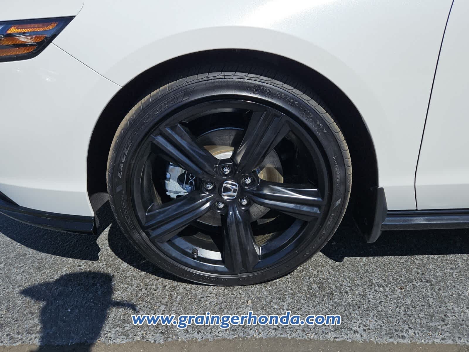 2025 Honda Accord Hybrid Sport-L - Photo 9