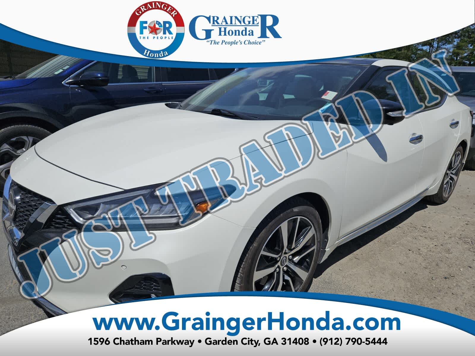 2023 Nissan Maxima Platinum's photo