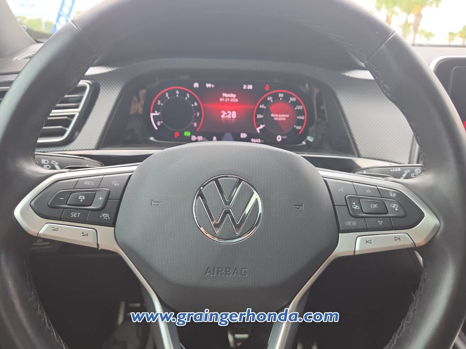 Used 2024 Volkswagen Atlas Cross Sport SUV