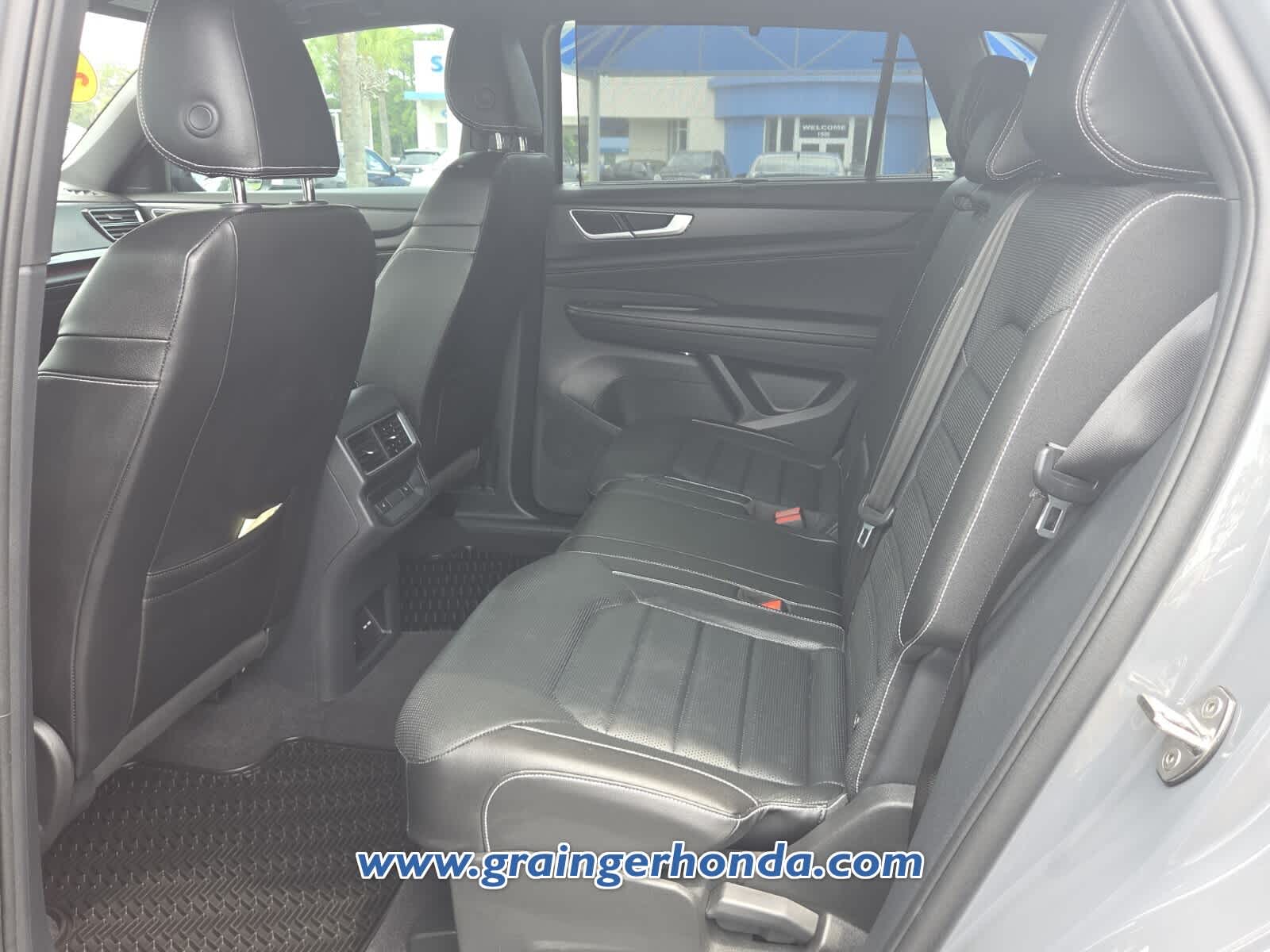 Used 2024 Volkswagen Atlas Cross Sport SUV