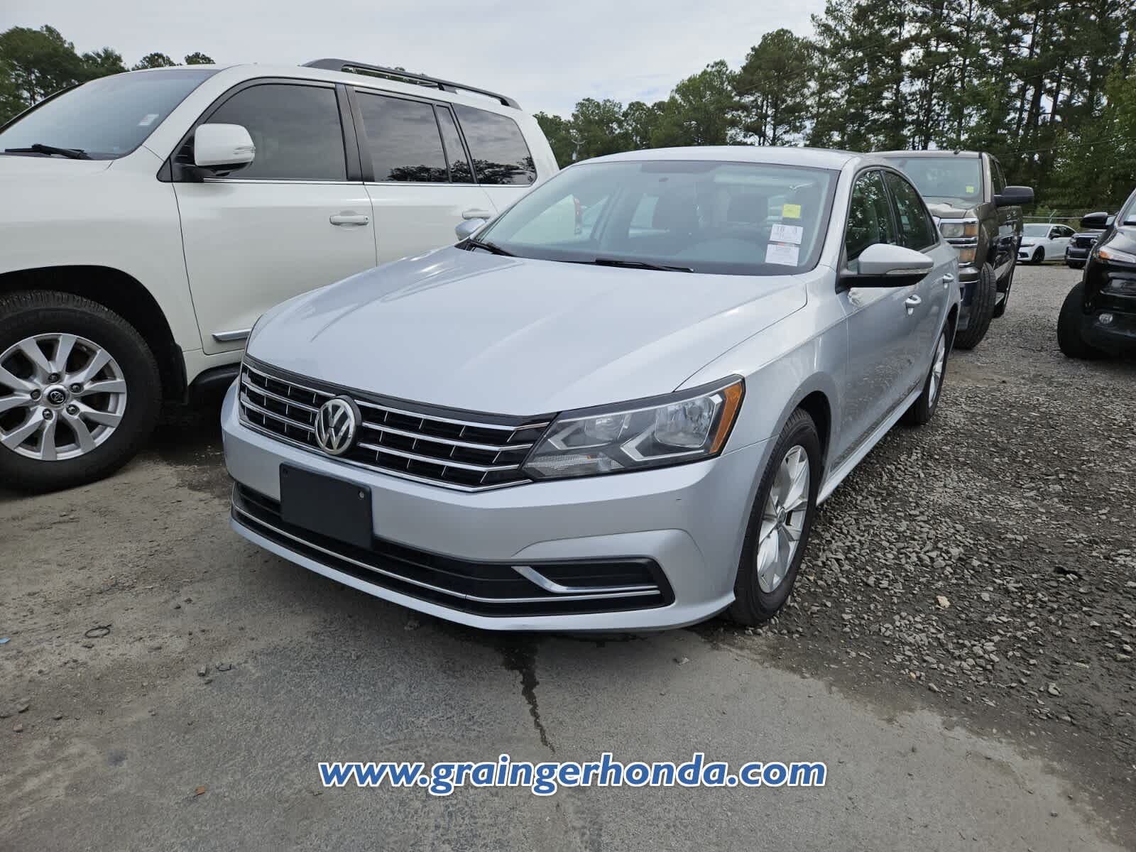 Used 2018 Volkswagen Passat S with VIN 1VWAA7A39JC021848 for sale in Savannah, GA