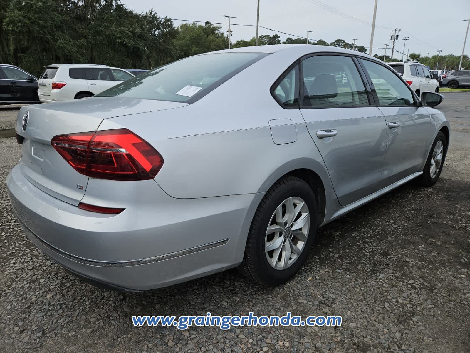 Used 2018 Volkswagen Passat Sedan