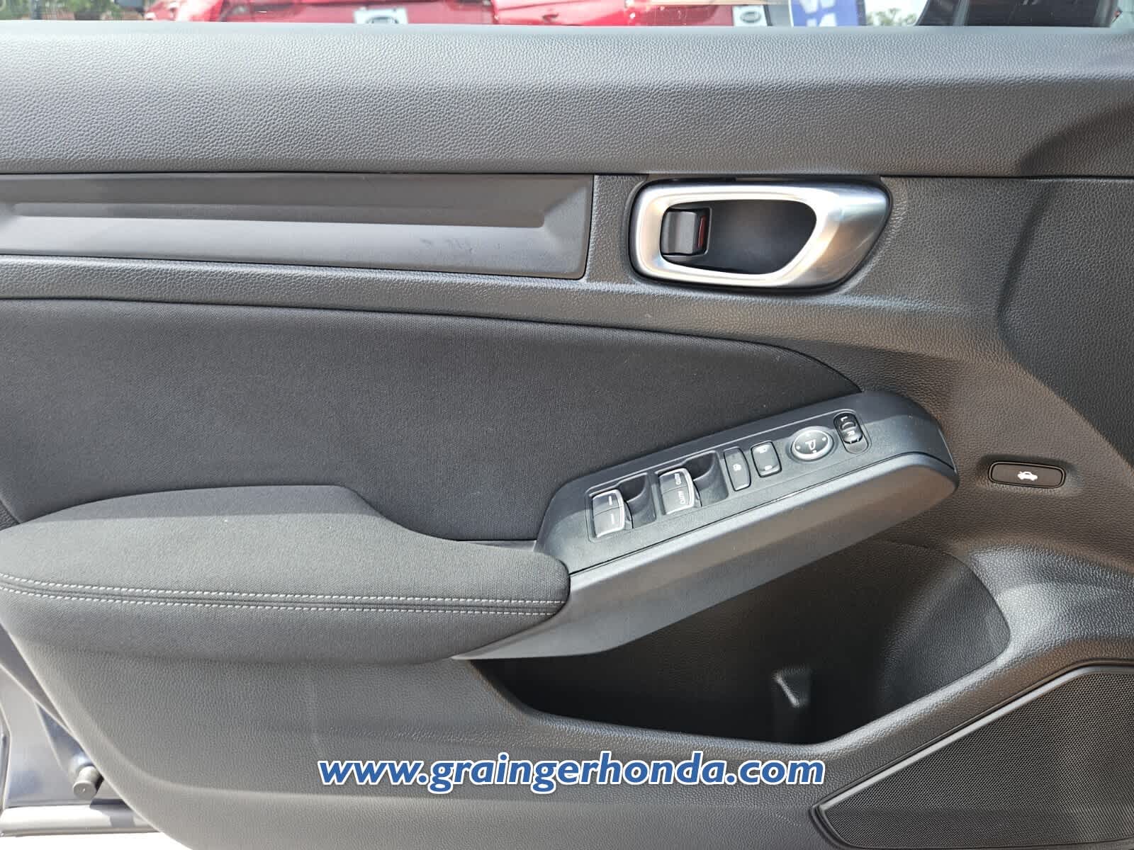 2024 Honda Civic Sport - Photo 23