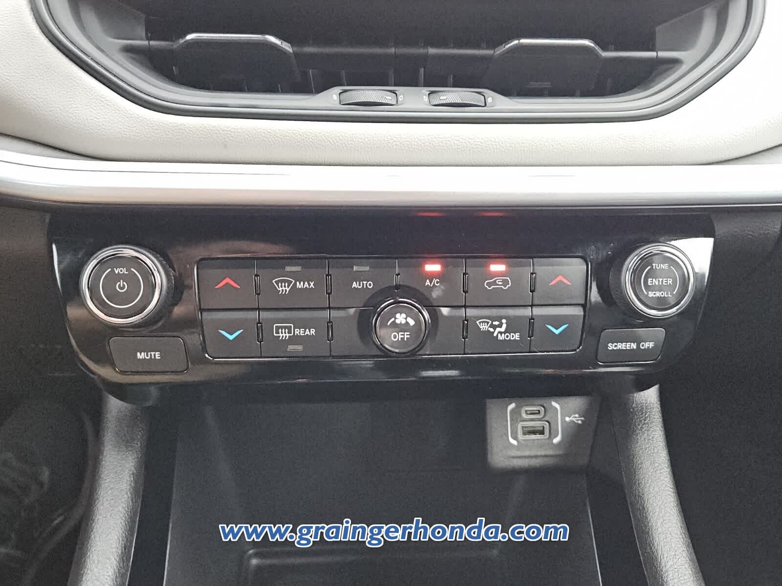 Used 2025 Jeep Compass SUV