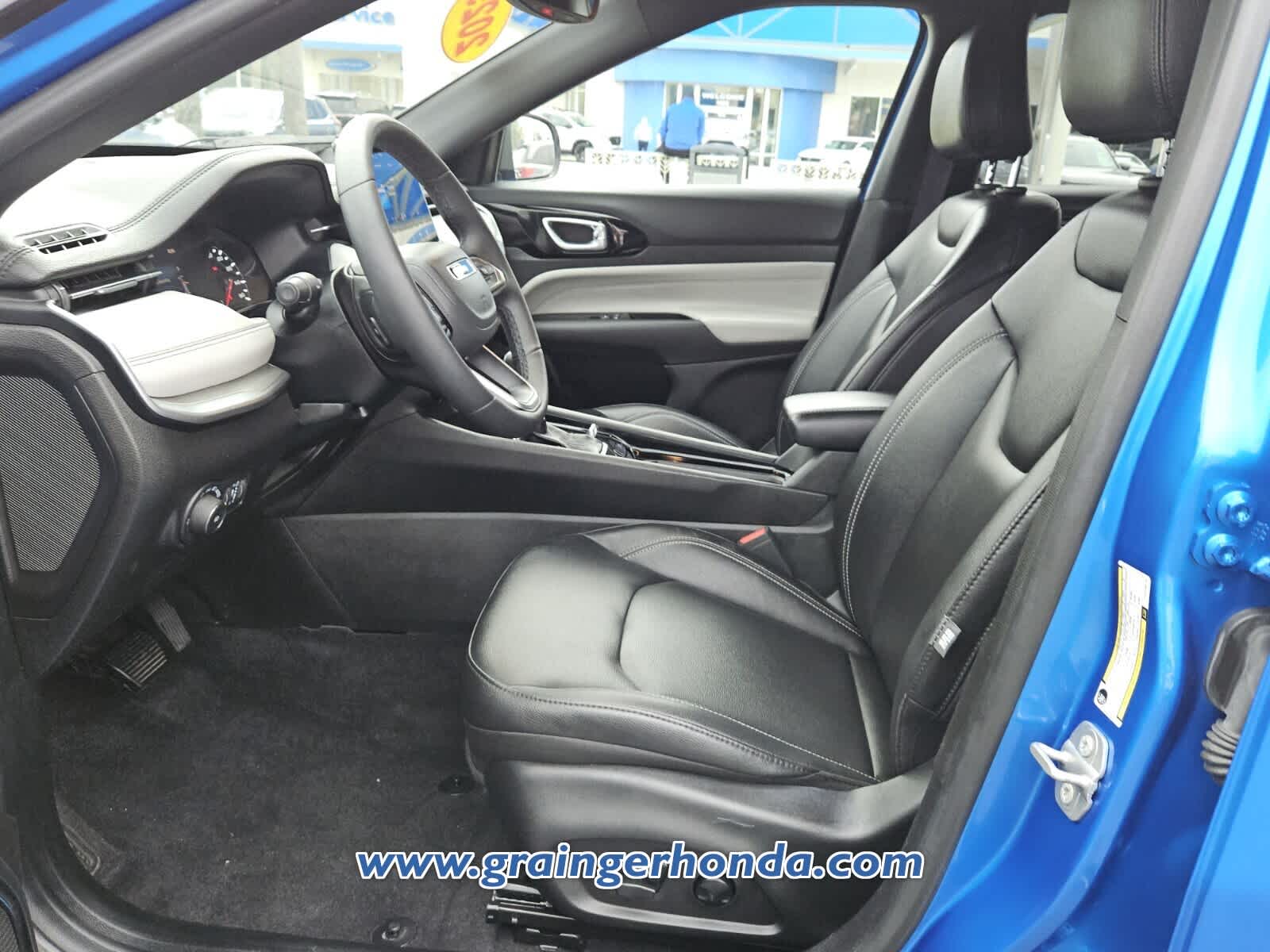 Used 2025 Jeep Compass SUV