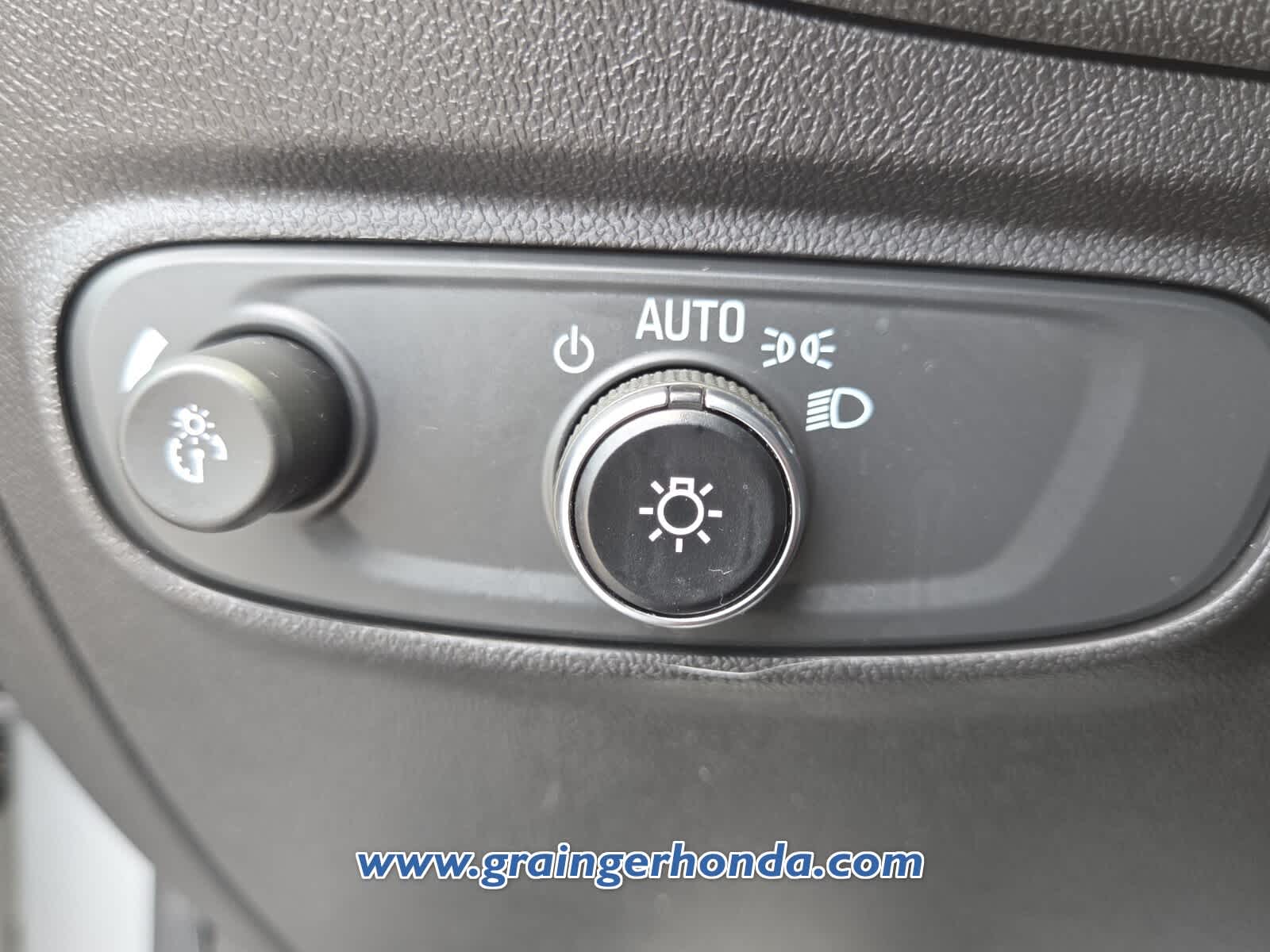 Used 2021 Chevrolet Equinox SUV