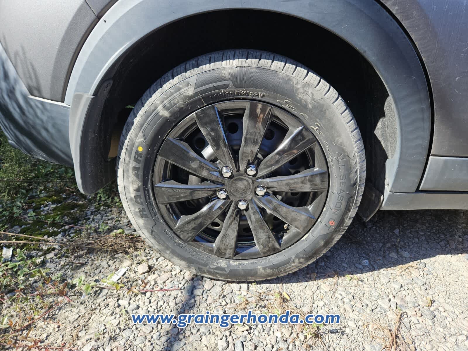 Used 2020 Nissan Kicks SUV