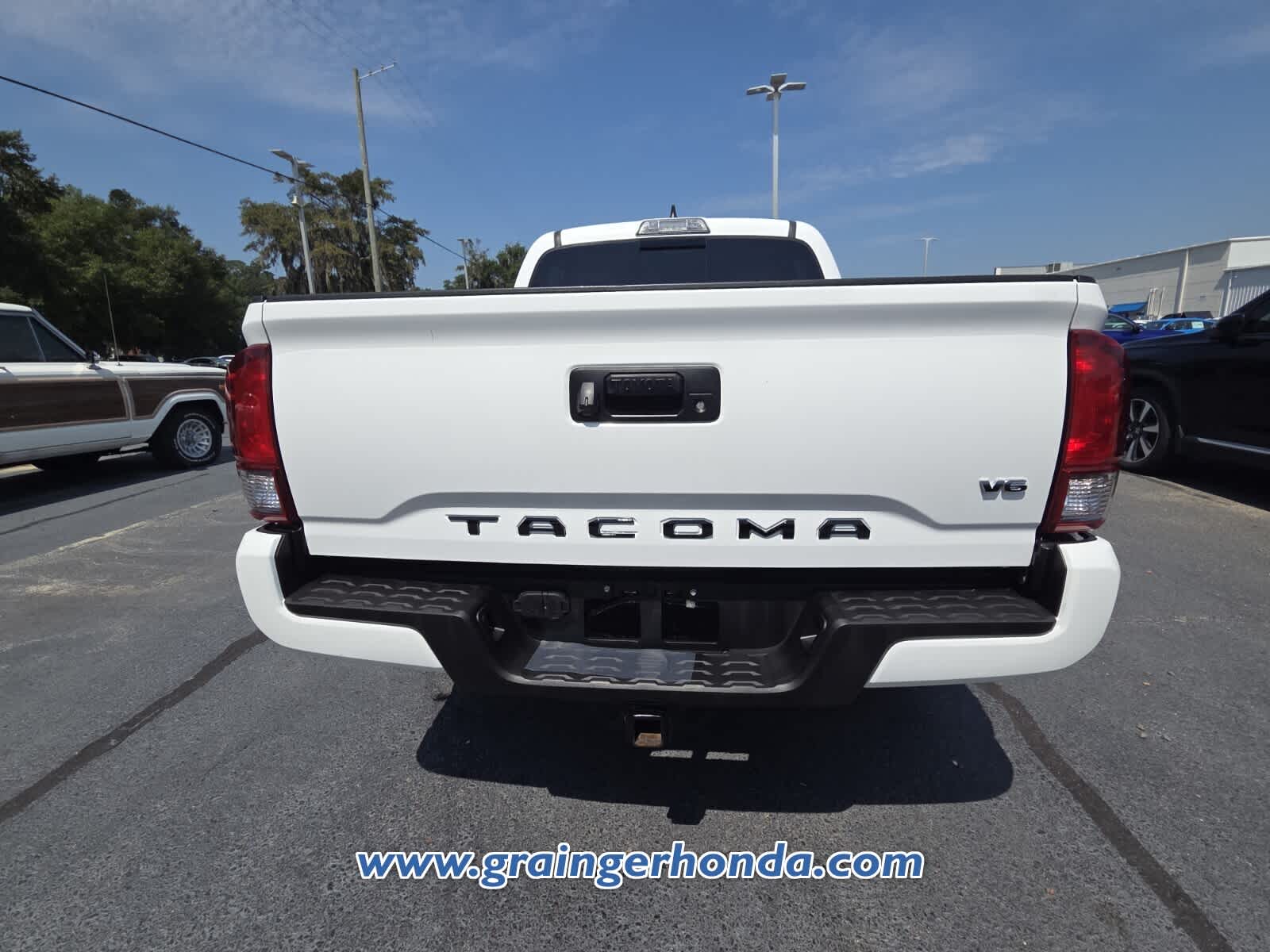 Used 2017 Toyota Tacoma Truck